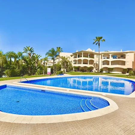 Village 1 With Pool By Homing Apartamento Vilamoura