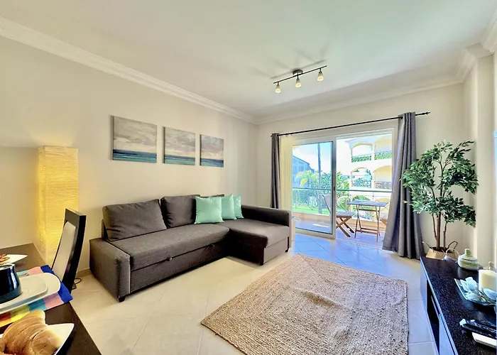 Village 1 With Pool By Homing Apartament *