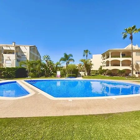 公寓 Village 1 With Pool By Homing *